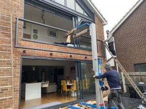 mirage-balcony-installation