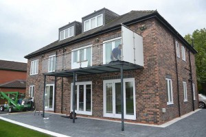 walk-on-glass-balcony-2